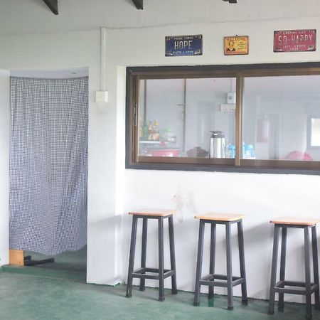 Celia Hostel Mandalay Dış mekan fotoğraf