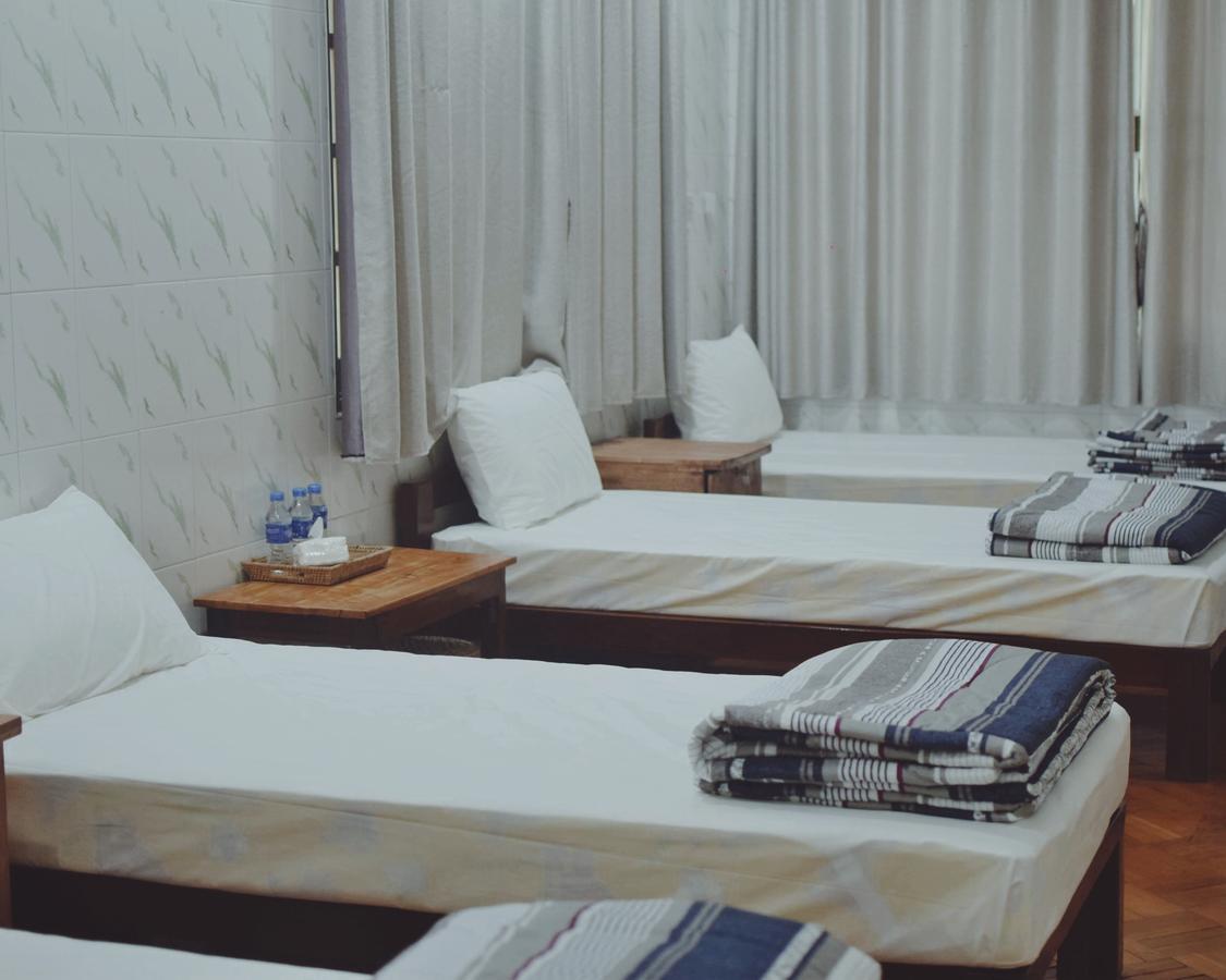 Celia Hostel Mandalay Dış mekan fotoğraf