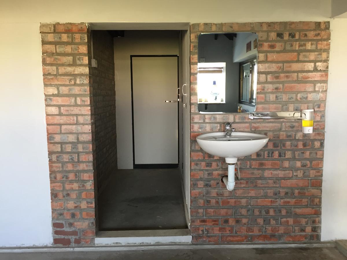 Celia Hostel Mandalay Dış mekan fotoğraf