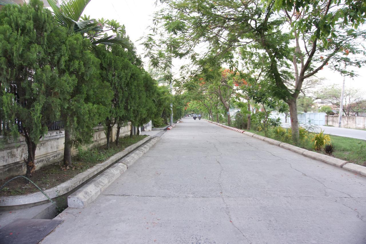 Celia Hostel Mandalay Dış mekan fotoğraf