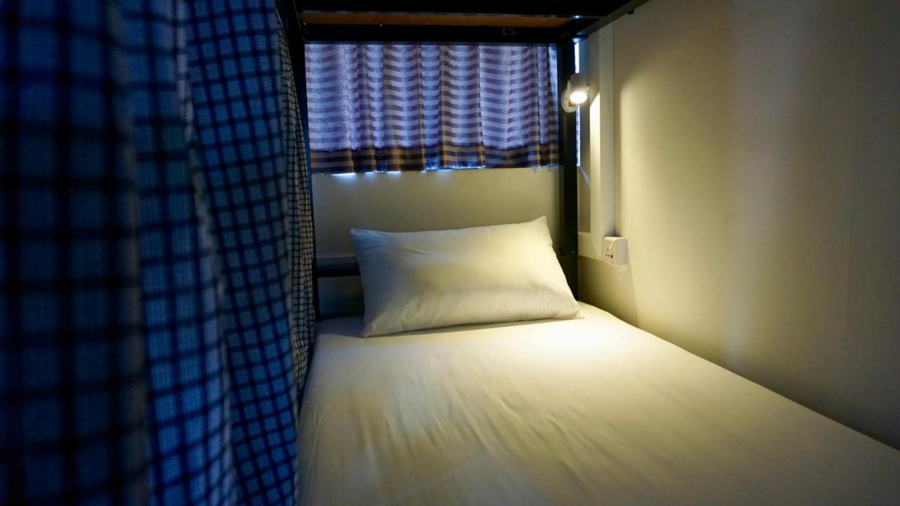 Celia Hostel Mandalay Dış mekan fotoğraf