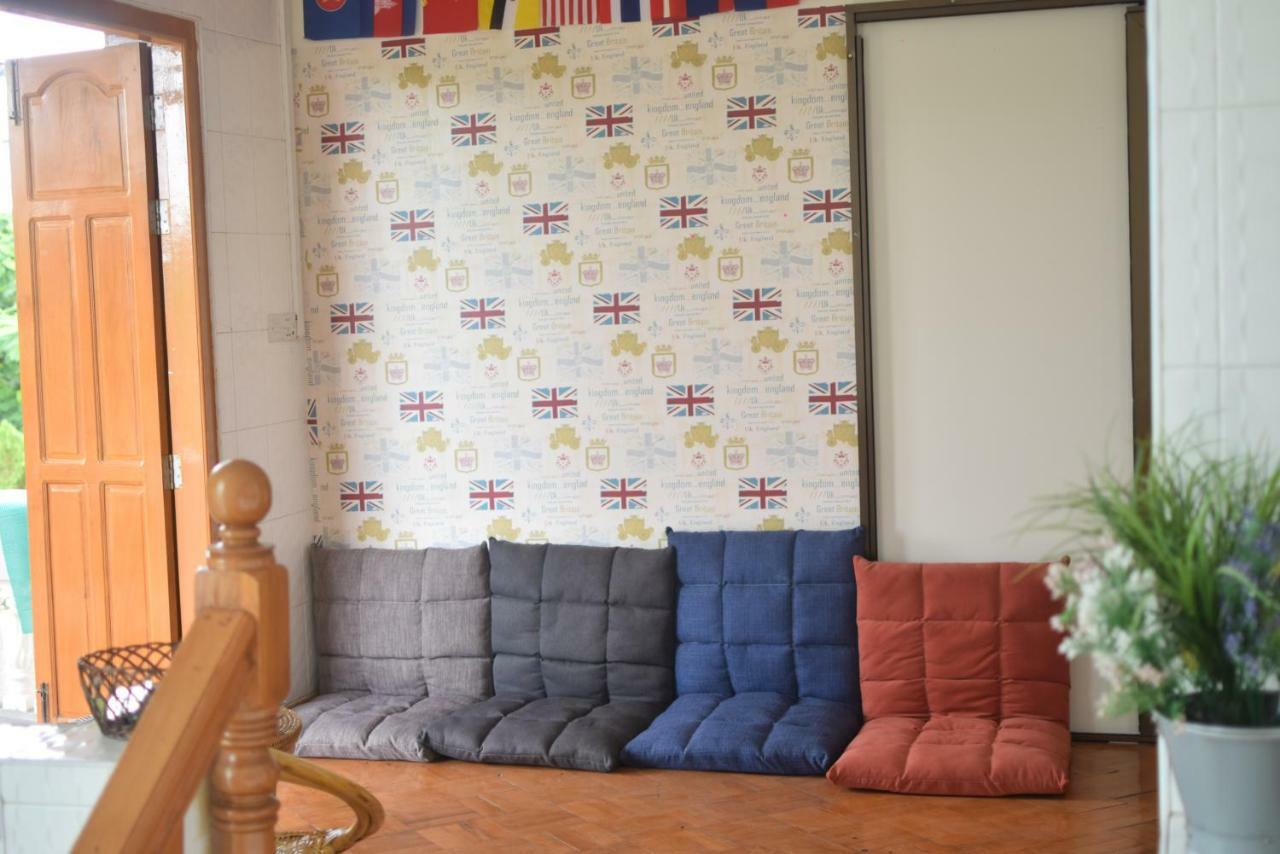 Celia Hostel Mandalay Dış mekan fotoğraf