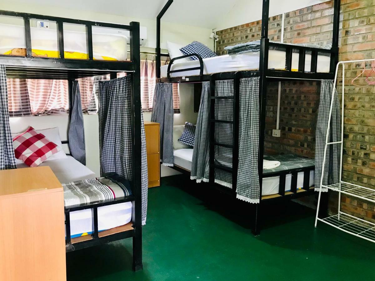 Celia Hostel Mandalay Dış mekan fotoğraf