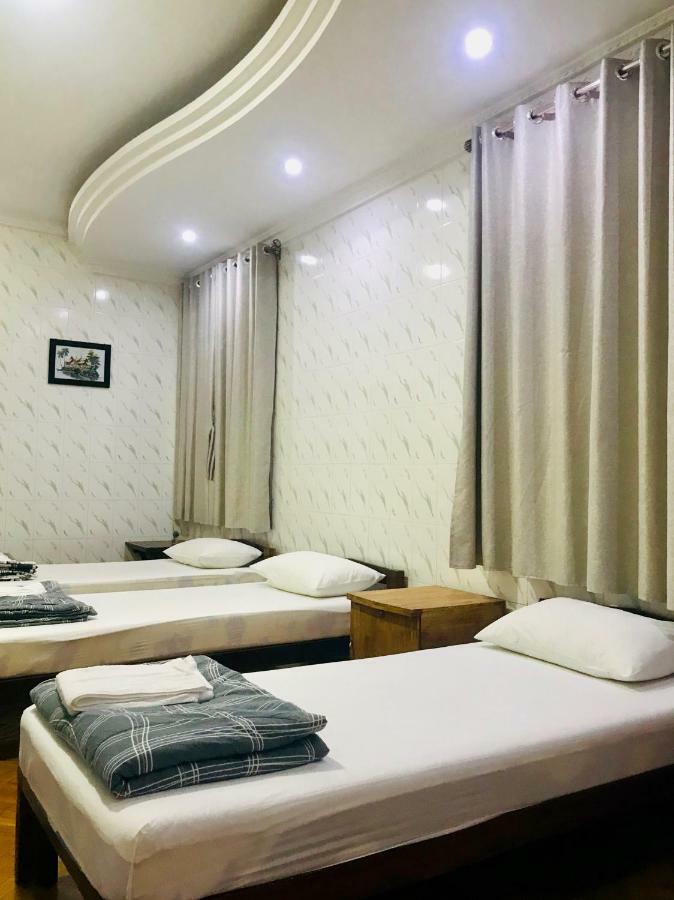 Celia Hostel Mandalay Dış mekan fotoğraf